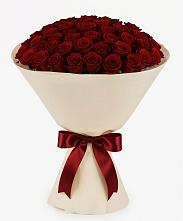 Букет 101 Бордовая роза Блэк Бакарра в Шебекино