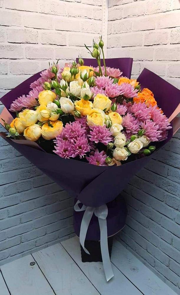 Букет цветов из: Хризантемы и Розы в Шебекино