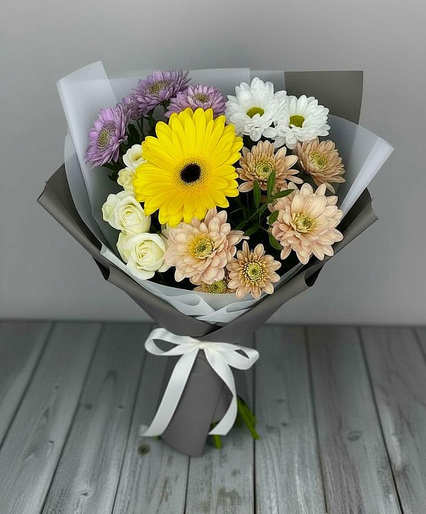 Букет цветов из: Розы, Герберы и Хризантемы в Шебекино