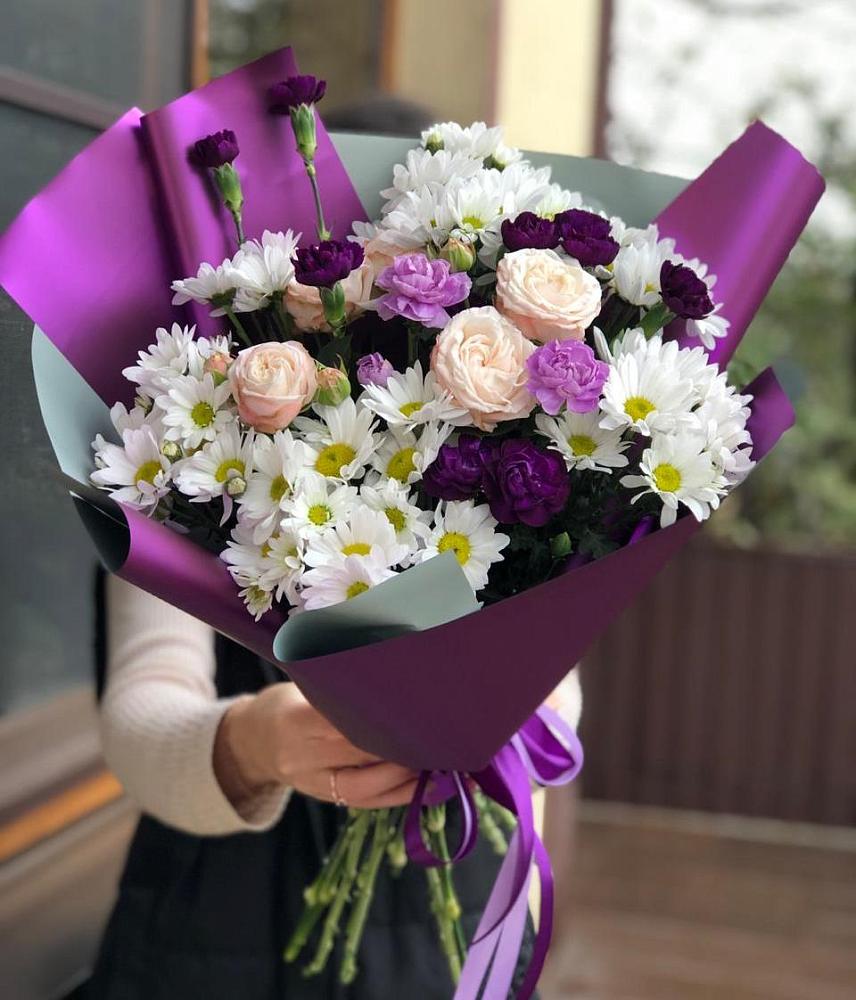 Букет цветов из: Хризантемы, Гвоздики и Розы в Шебекино