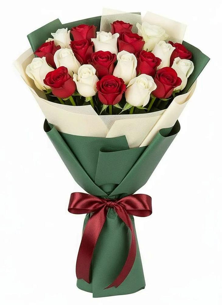 Букет Микс из красных и белых роз в Шебекино