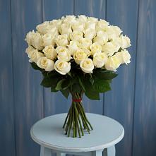 Букет 51 Белая роза Эдлесс Лав в Шебекино