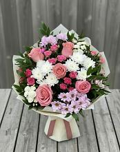 Букет цветов из:  Альстромерии, Гвоздики, Розы и Хризантемы в Шебекино