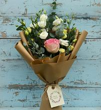 Букет цветов из:  Розы и Лизиантусы #REPLACE_PRED# Шебекино