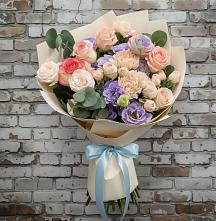 Букет цветов из:  Розы, Лизиантусы и Гвоздики #REPLACE_PRED# Шебекино