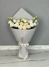 Букет цветов из:  Розы и Лизиантусы в Шебекино